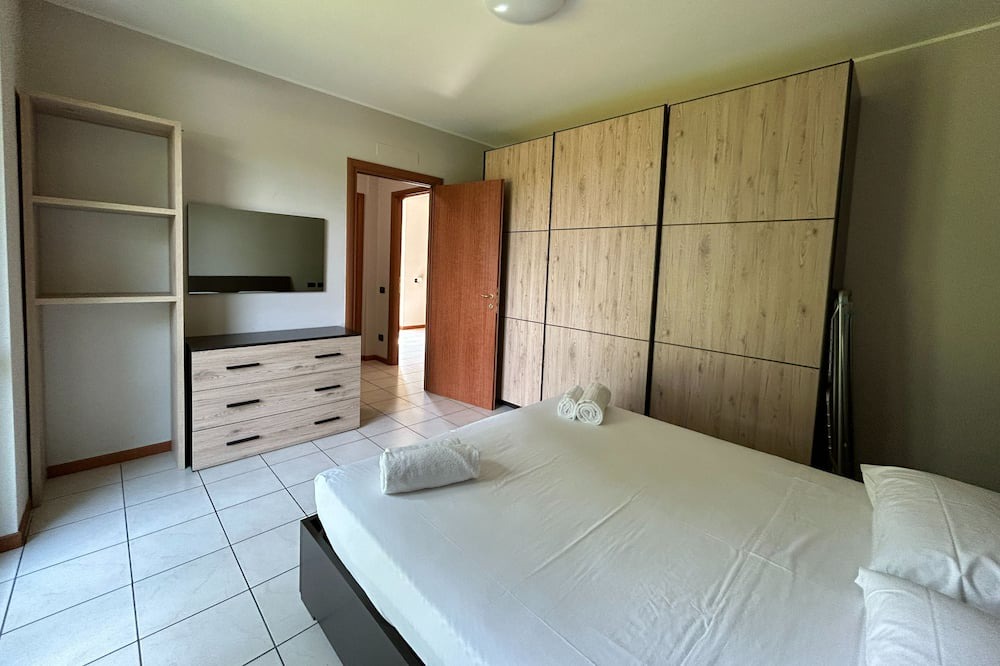Photo of Bedroom in Brembate