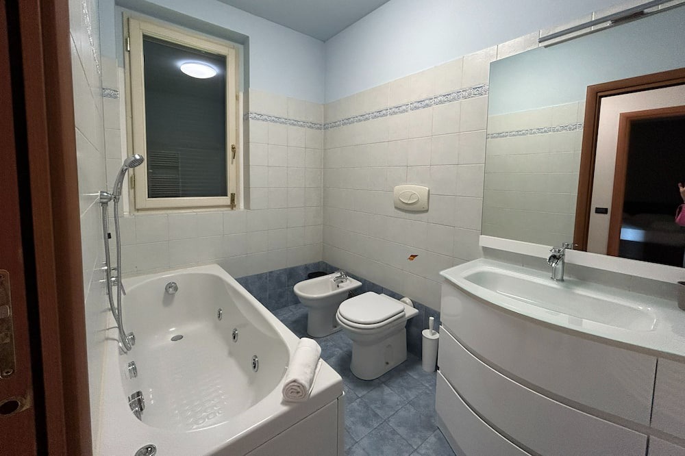 Photo of Bathroom in Brembate