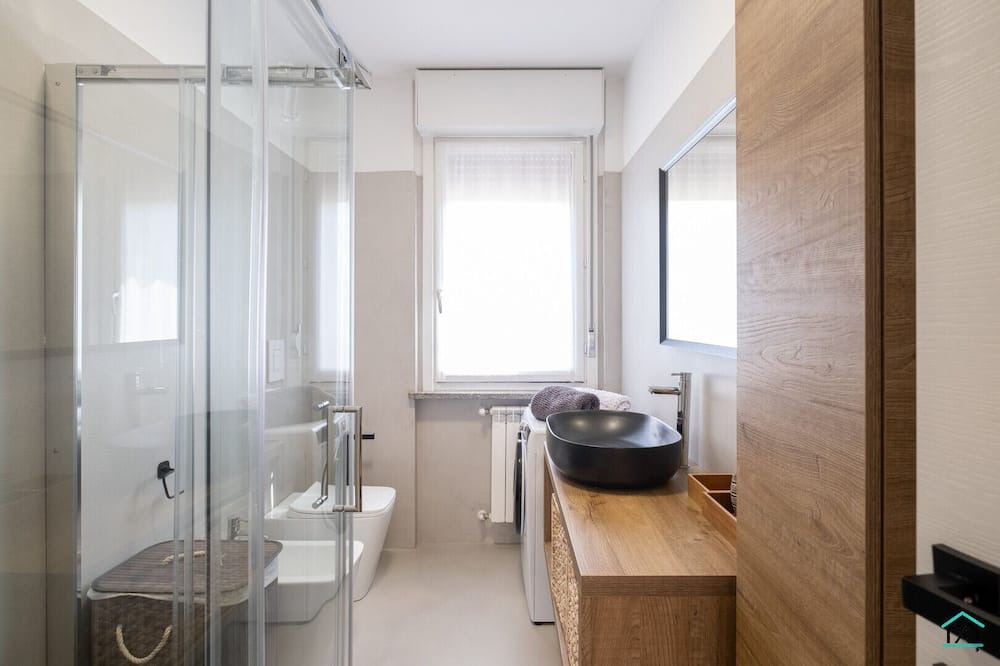 Photo of Bathroom in Gurone