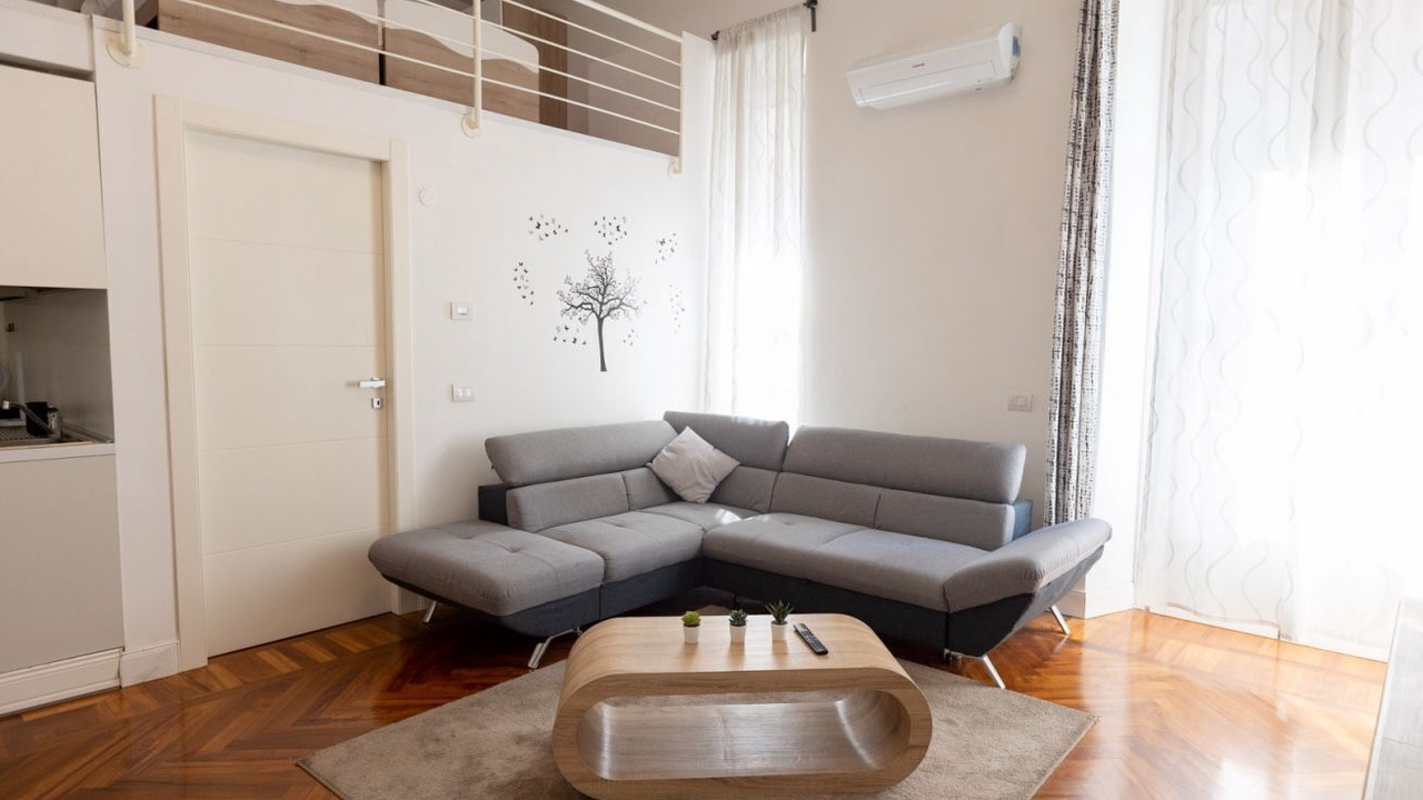 Photo of Livingroom in Downtown
