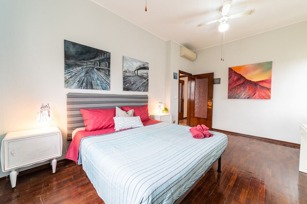 Photo of Bedroom in Terrazzano Di Rho