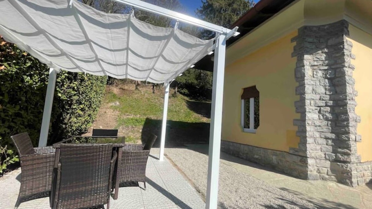 Photo of Patio Balcony in Lanzo d'Intelvi