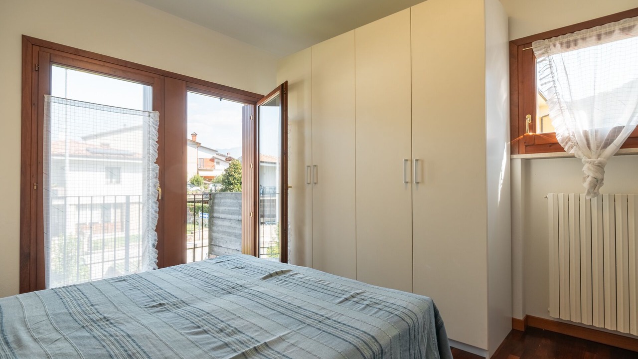 Photo of Bedroom in Iseo