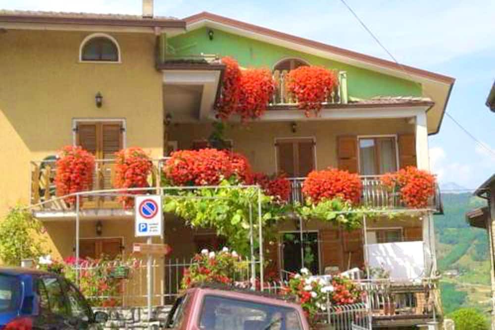 Photo of Others in Prabione