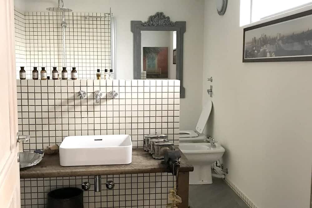 Photo of Bathroom in Barona