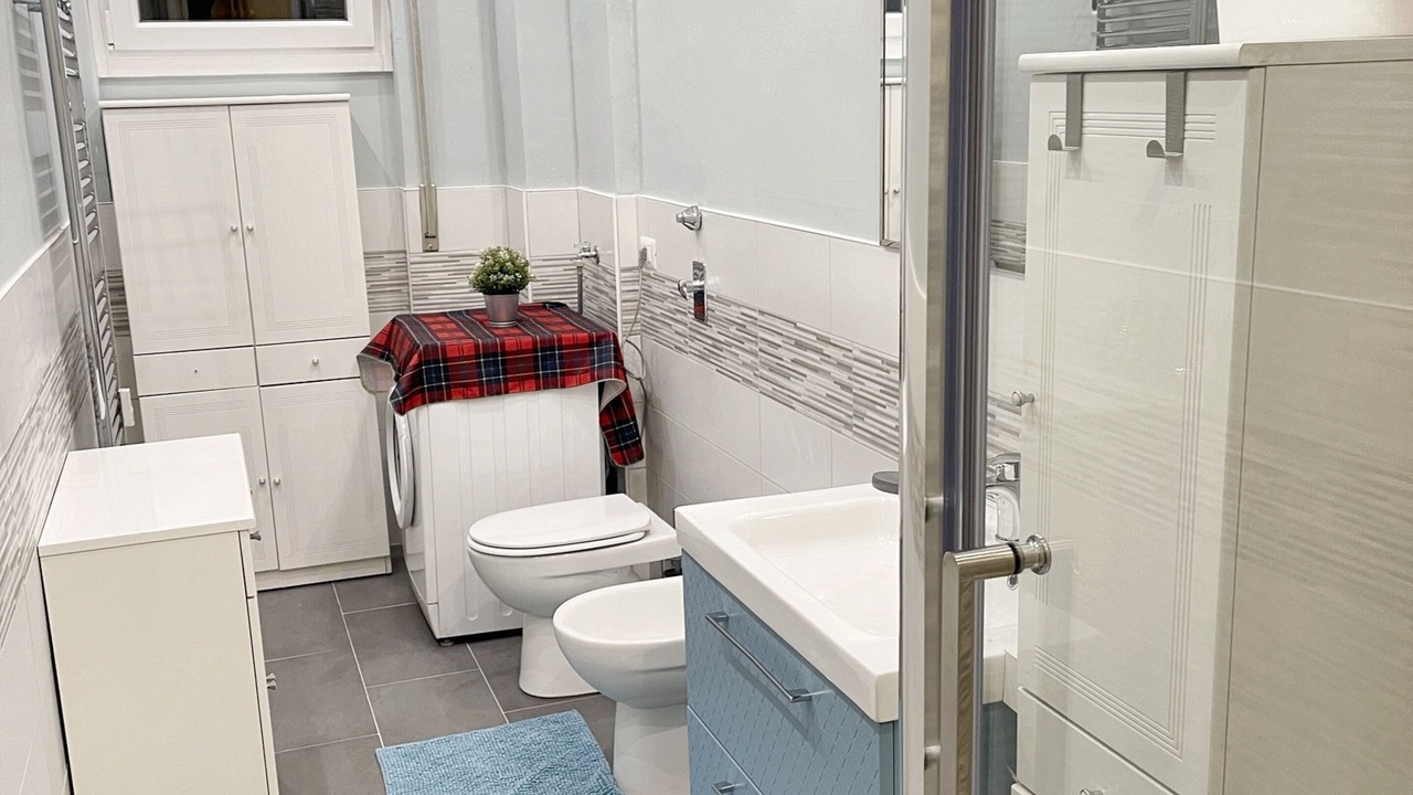 Photo of Bathroom in Monza