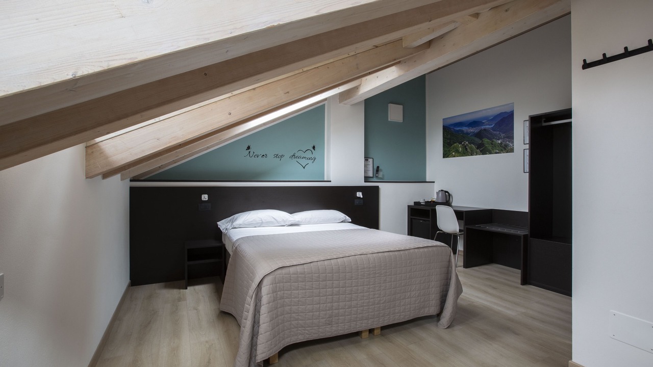 Photo of Bedroom in Albese con Cassano