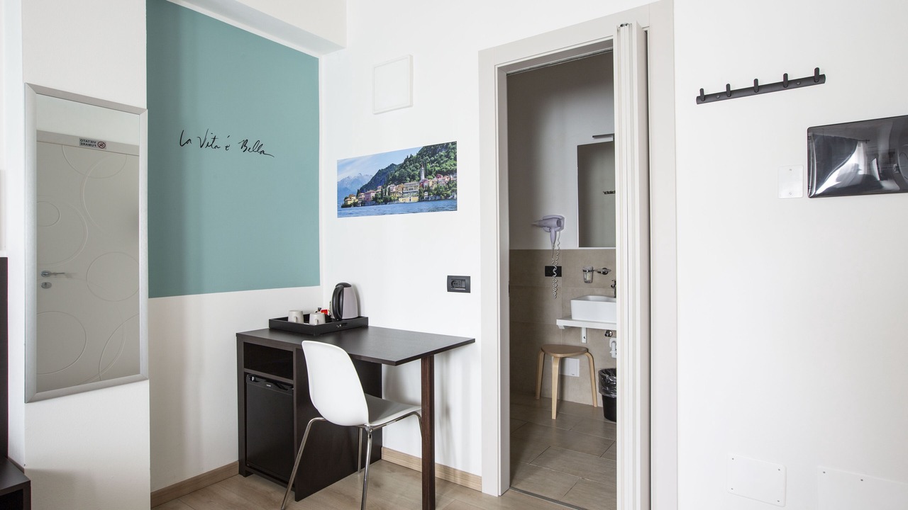 Photo of Bedroom in Albese con Cassano