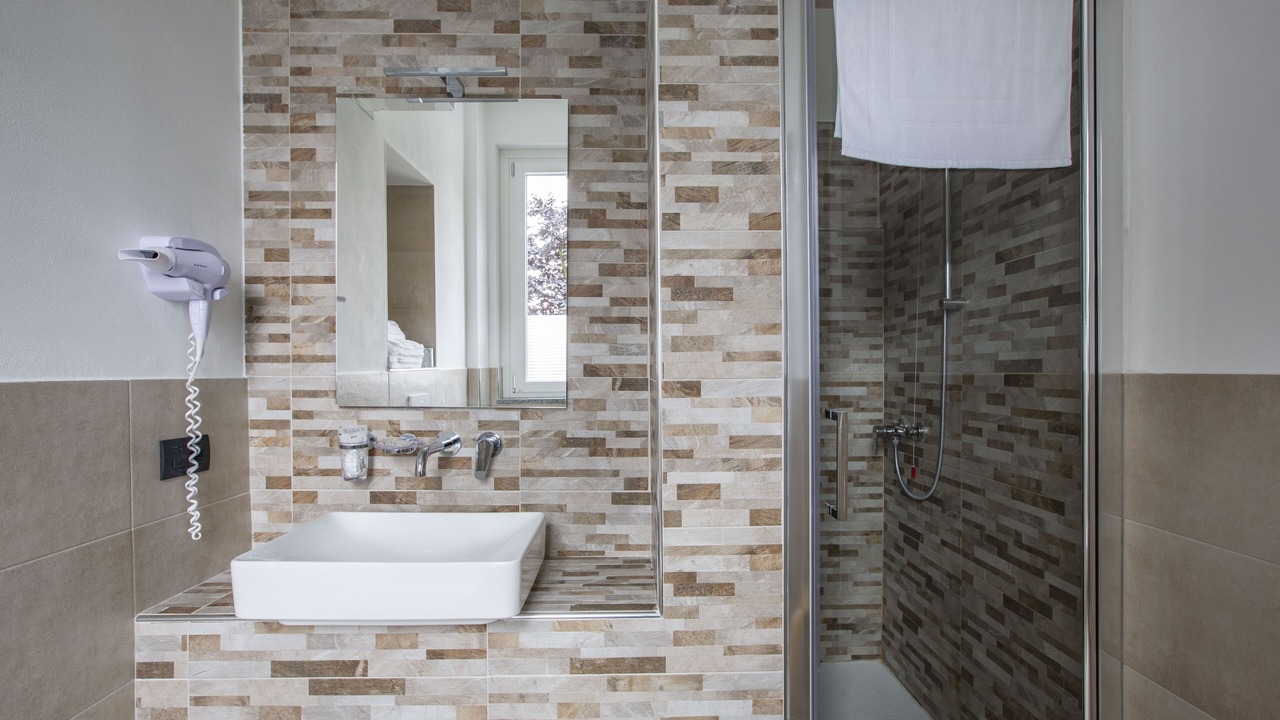 Photo of Bathroom in Albese con Cassano