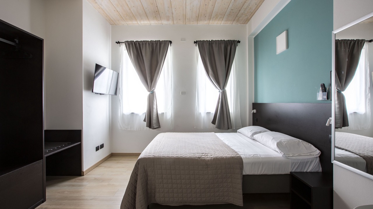 Photo of Bedroom in Albese con Cassano