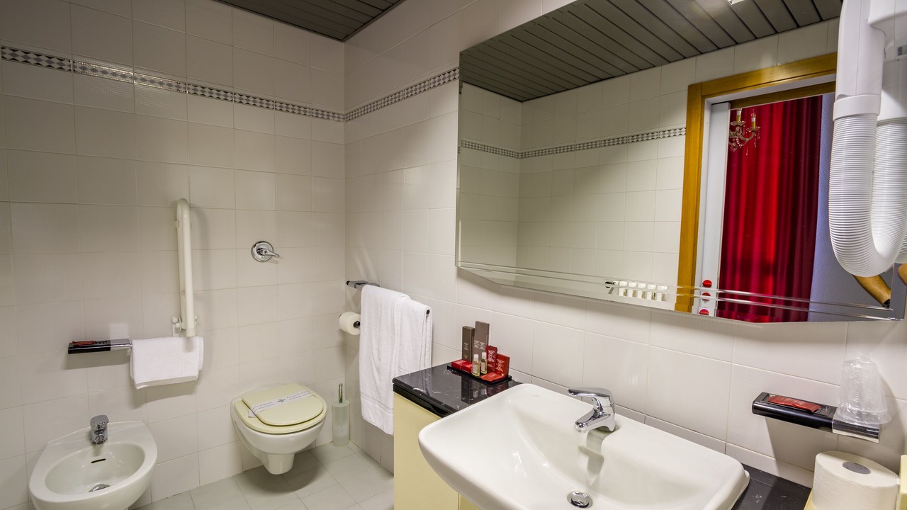 Photo of Bathroom in Stradella