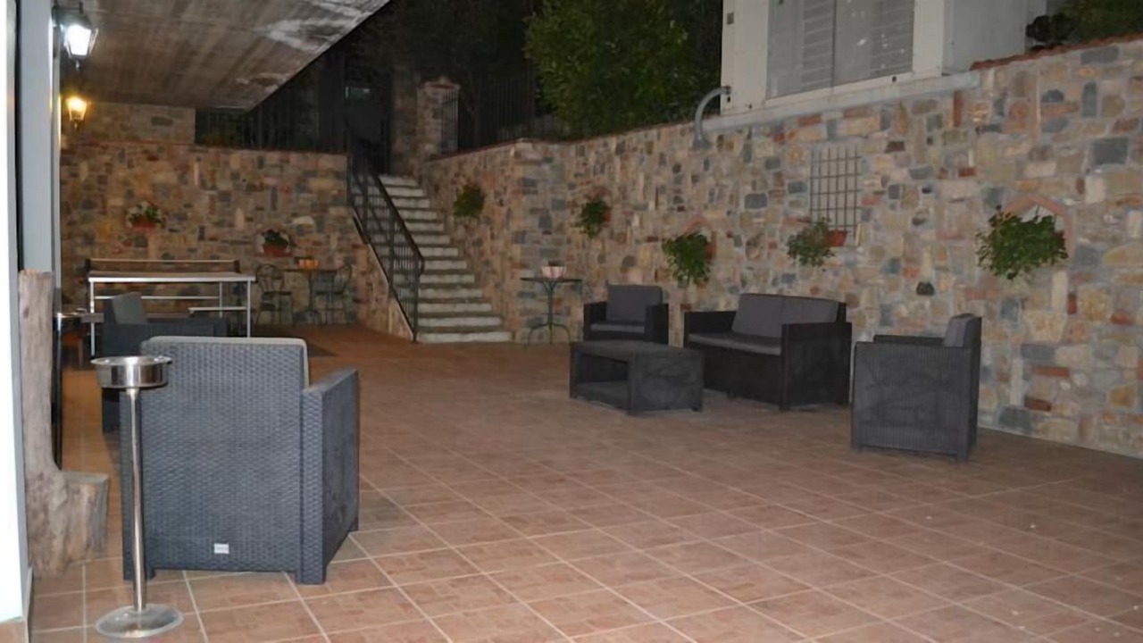 Photo of Patio Balcony in Ghedi