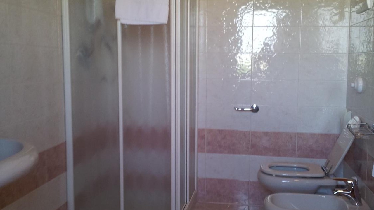 Photo of Bathroom in Ghedi