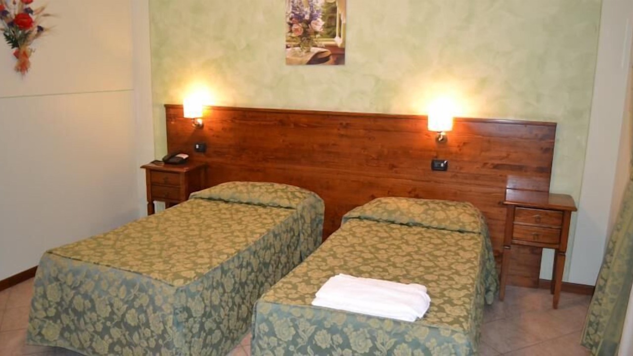 Photo of Bedroom in Ghedi