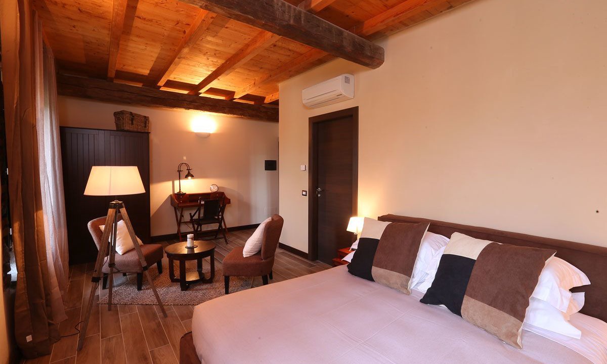 Photo of Bedroom in Cazzago Brabbia