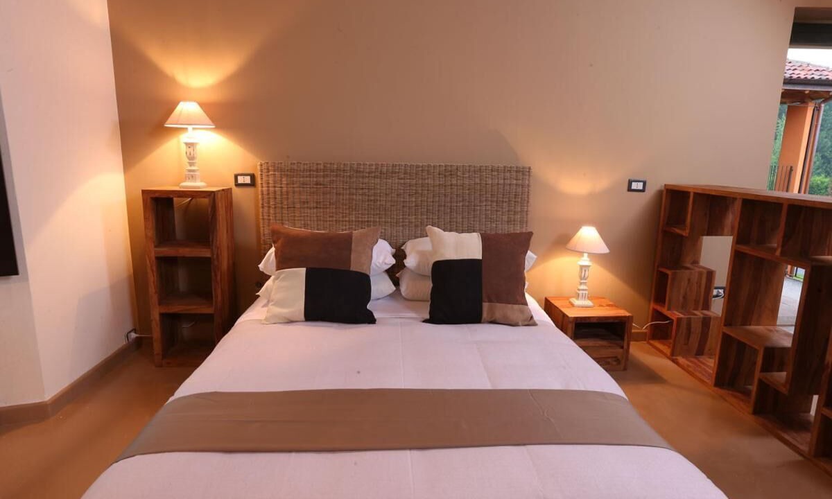 Photo of Bedroom in Cazzago Brabbia