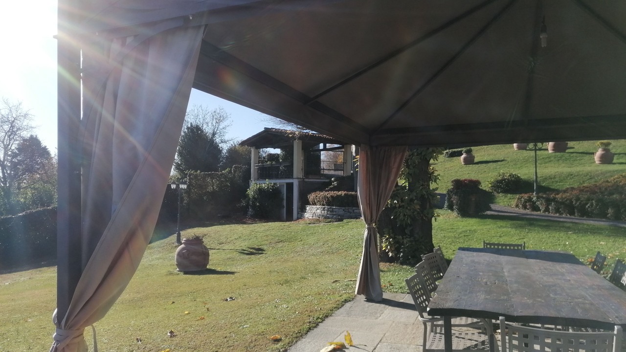 Photo of Outdoor in Albese con Cassano