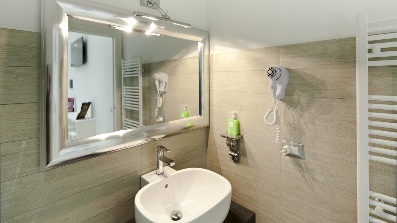 Photo of Bathroom in Monza