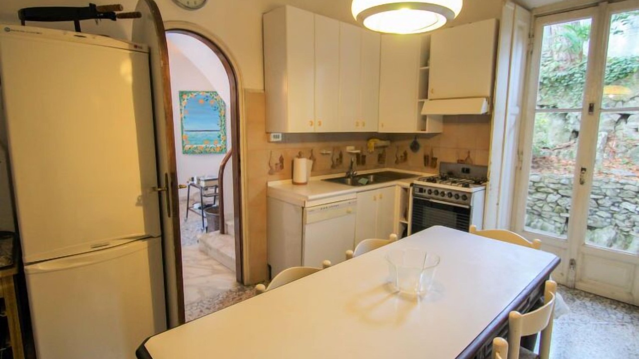 Photo of Bedroom in Laveno