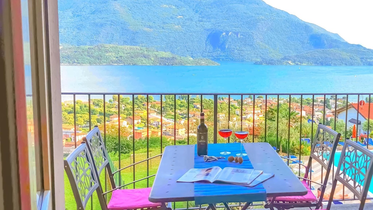 Photo of Patio Balcony in Vercana