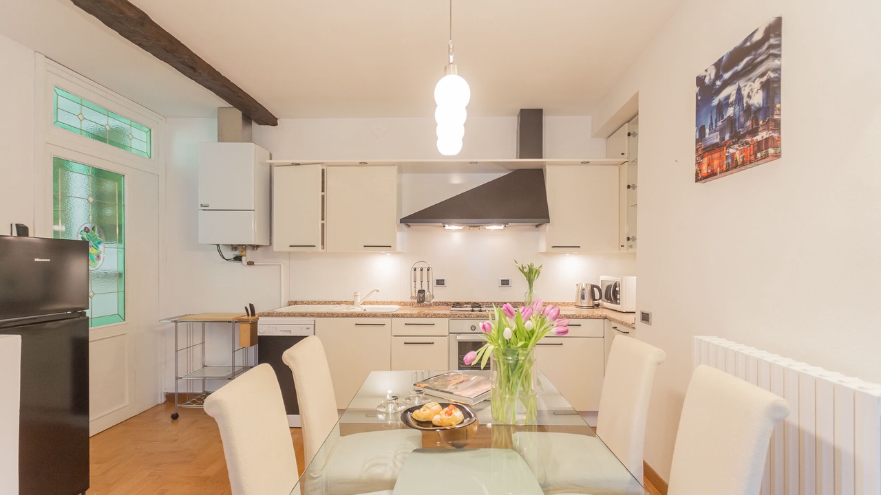 Photo of Kitchen in Como City Centre