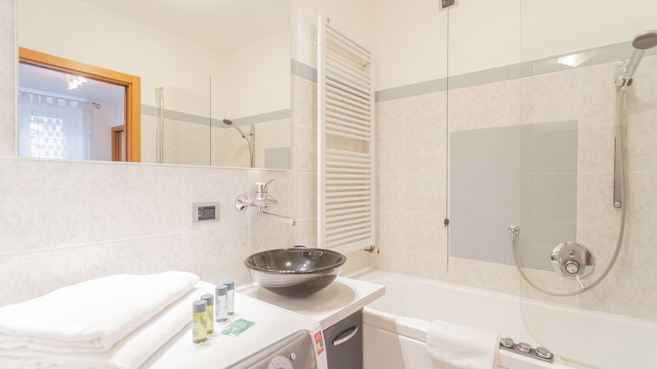 Photo of Bathroom in Como City Centre