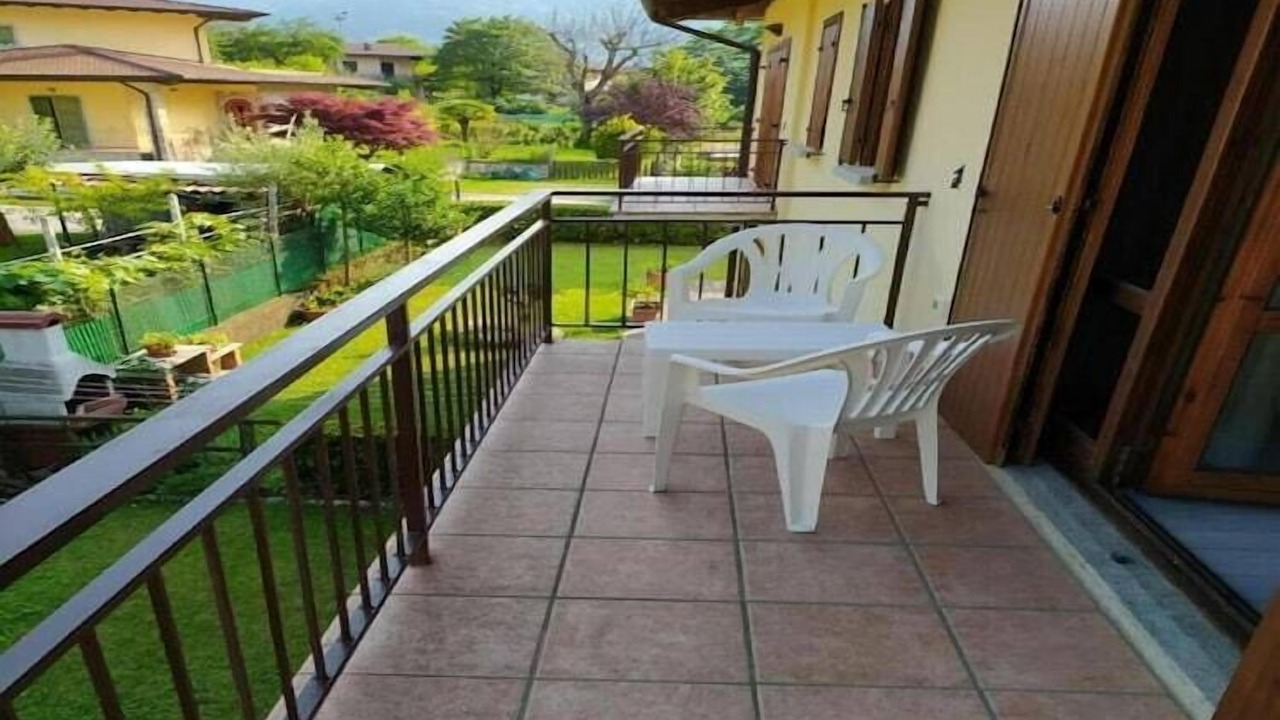 Photo of Patio Balcony in Crone