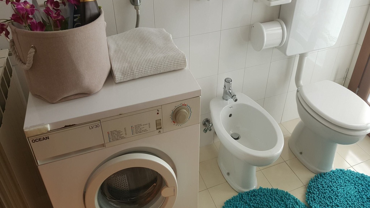 Photo of Bathroom in Crone