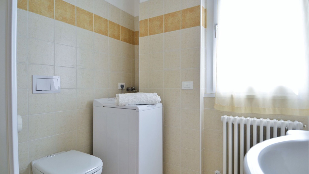 Photo of Bathroom in Dervio