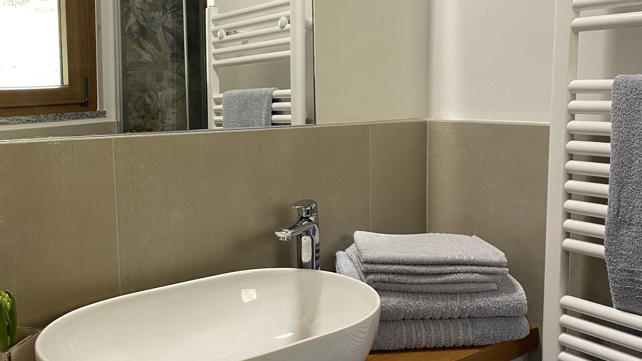Photo of Bathroom in Crone