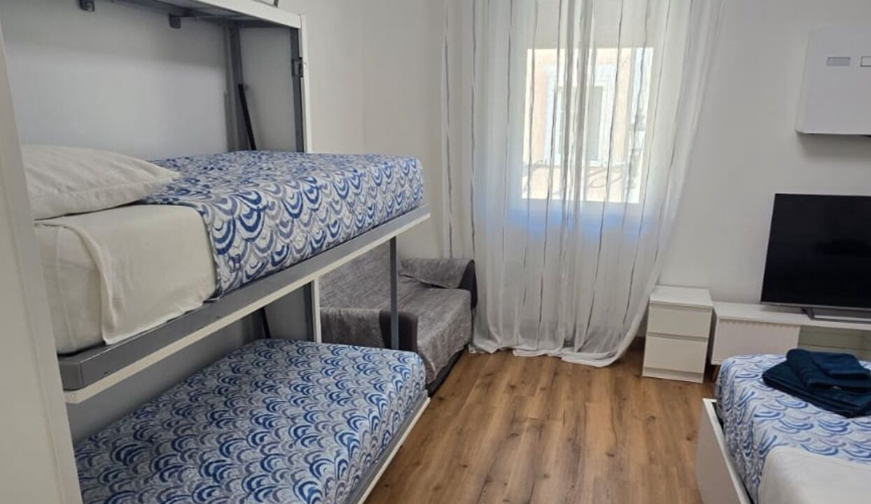 Photo of Bedroom in Gardone Riviera