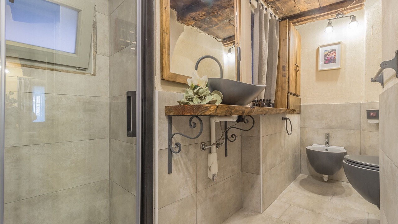 Photo of Bathroom in Fiumelatte