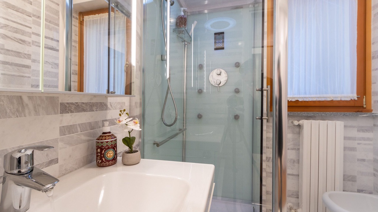 Photo of Bathroom in Cavagnano