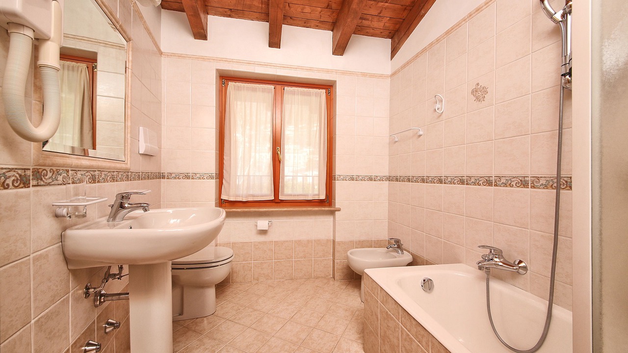 Photo of Bathroom in Gardola