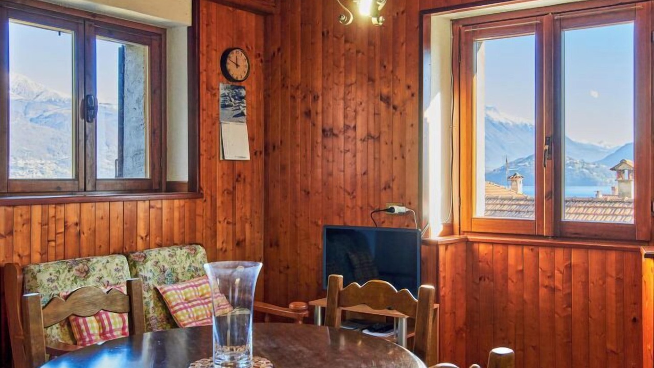 Photo of Livingroom in Calozzo