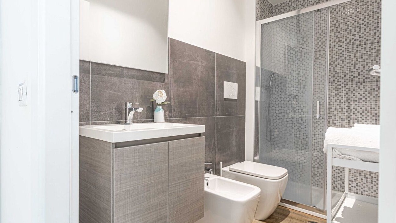 Photo of Bathroom in Centro Direzionale