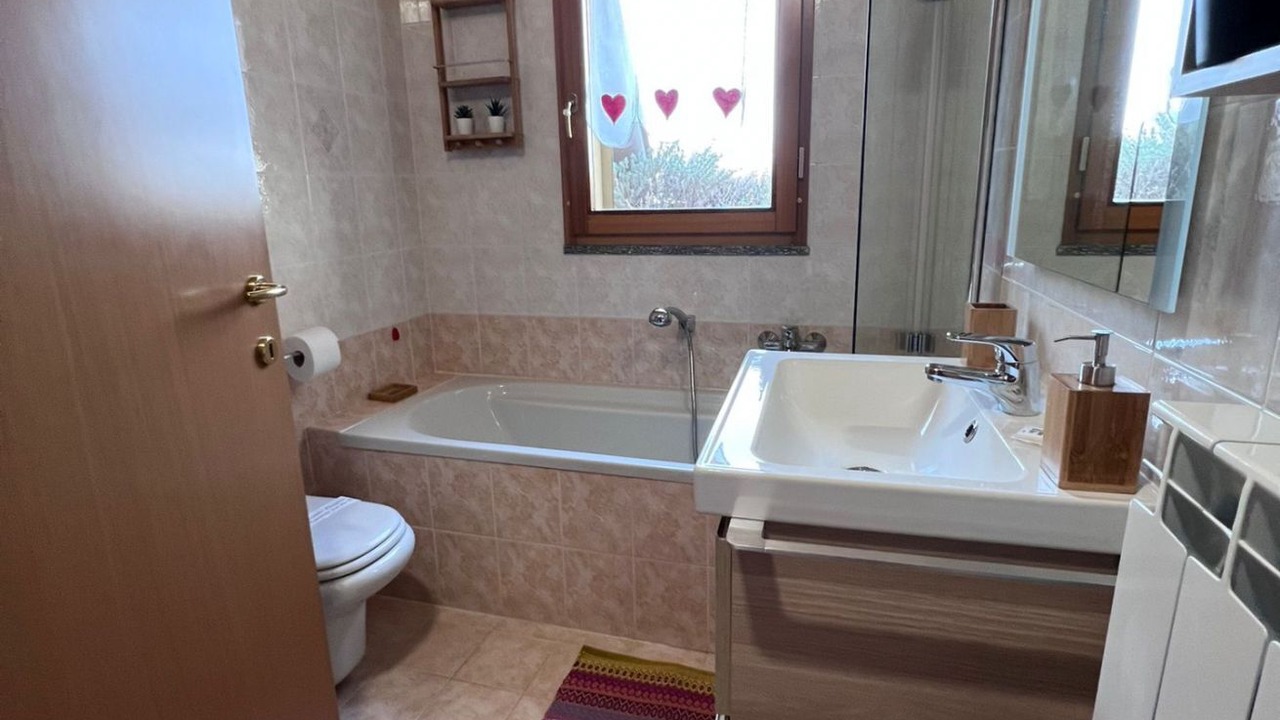 Photo of Bathroom in Rho