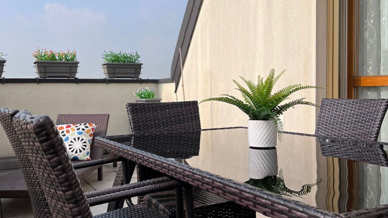 Photo of Outdoor in Rho
