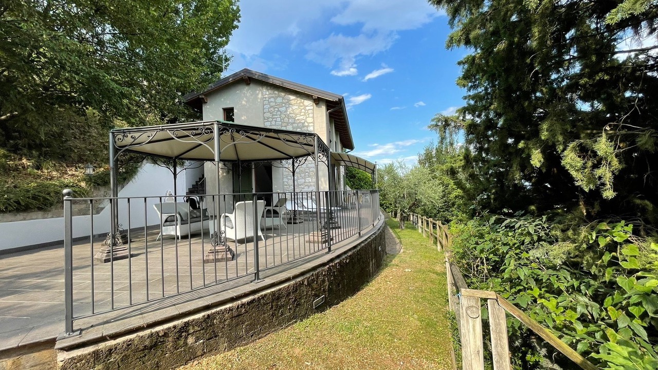 Photo of Patio Balcony in Polpenazze del Garda