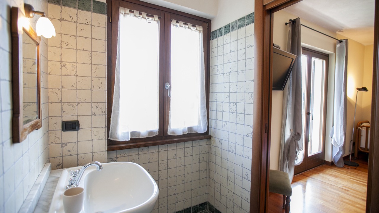Photo of Bathroom in Cerano d'Intelvi