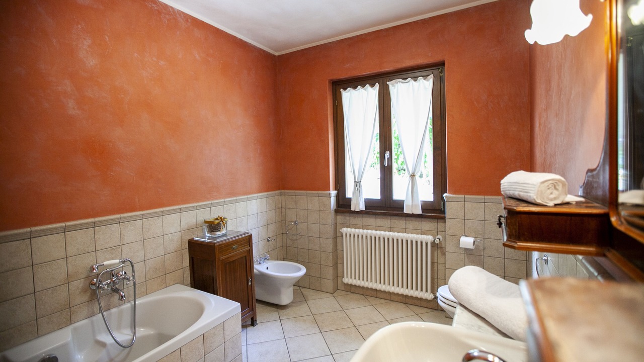 Photo of Bathroom in Cerano d'Intelvi