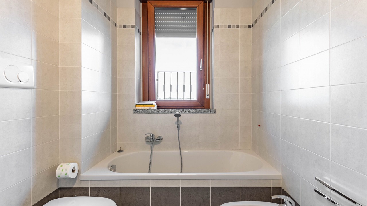 Photo of Bathroom in Melegnano