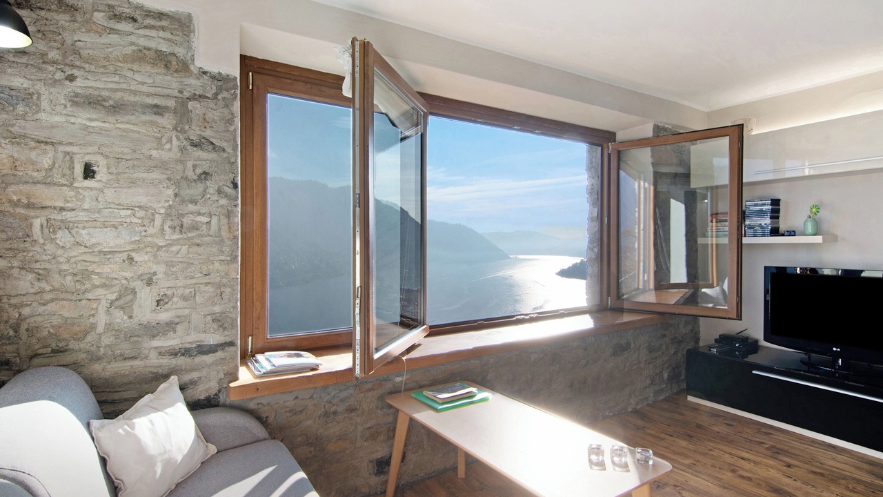 Photo of Livingroom in Moltrasio
