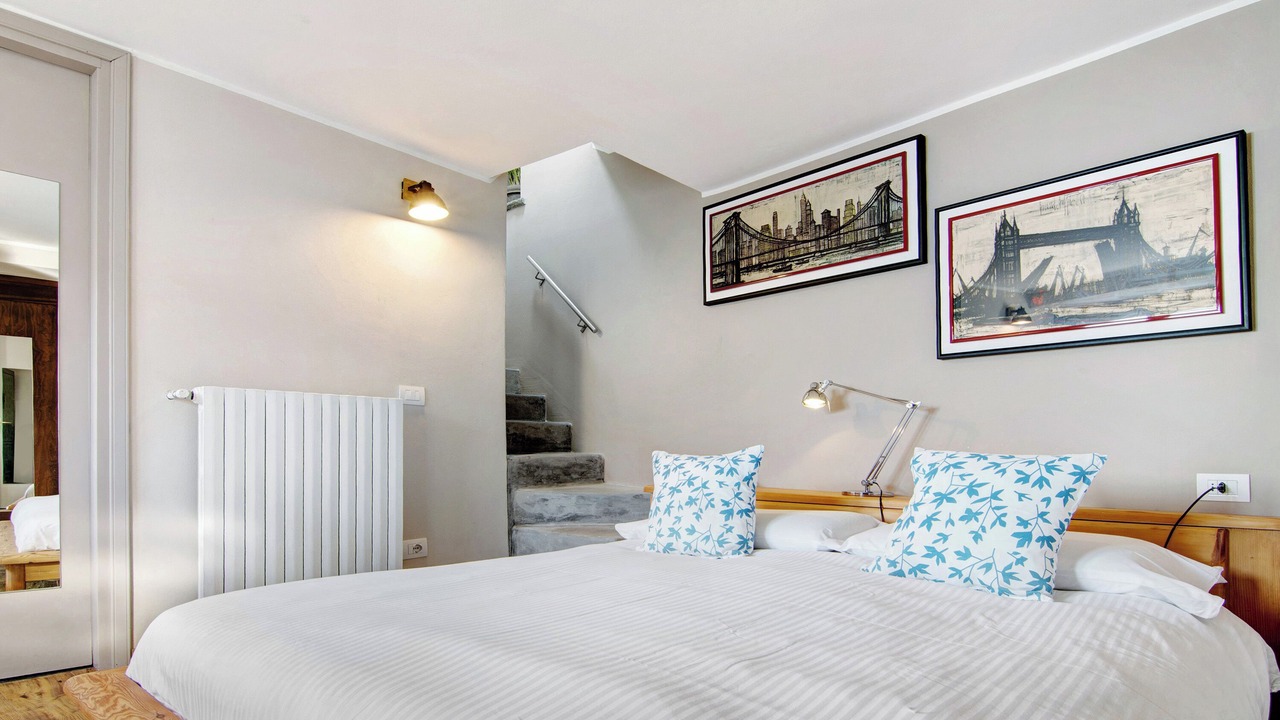 Photo of Bedroom in Moltrasio