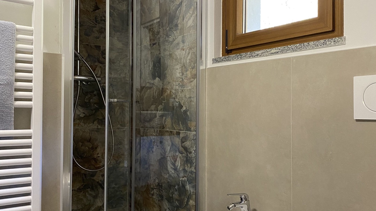 Photo of Bathroom in Crone