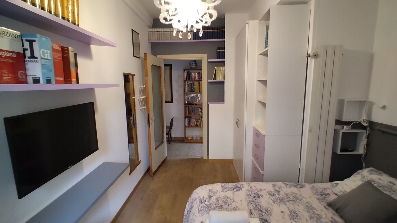 Photo of Bedroom in Chinatown