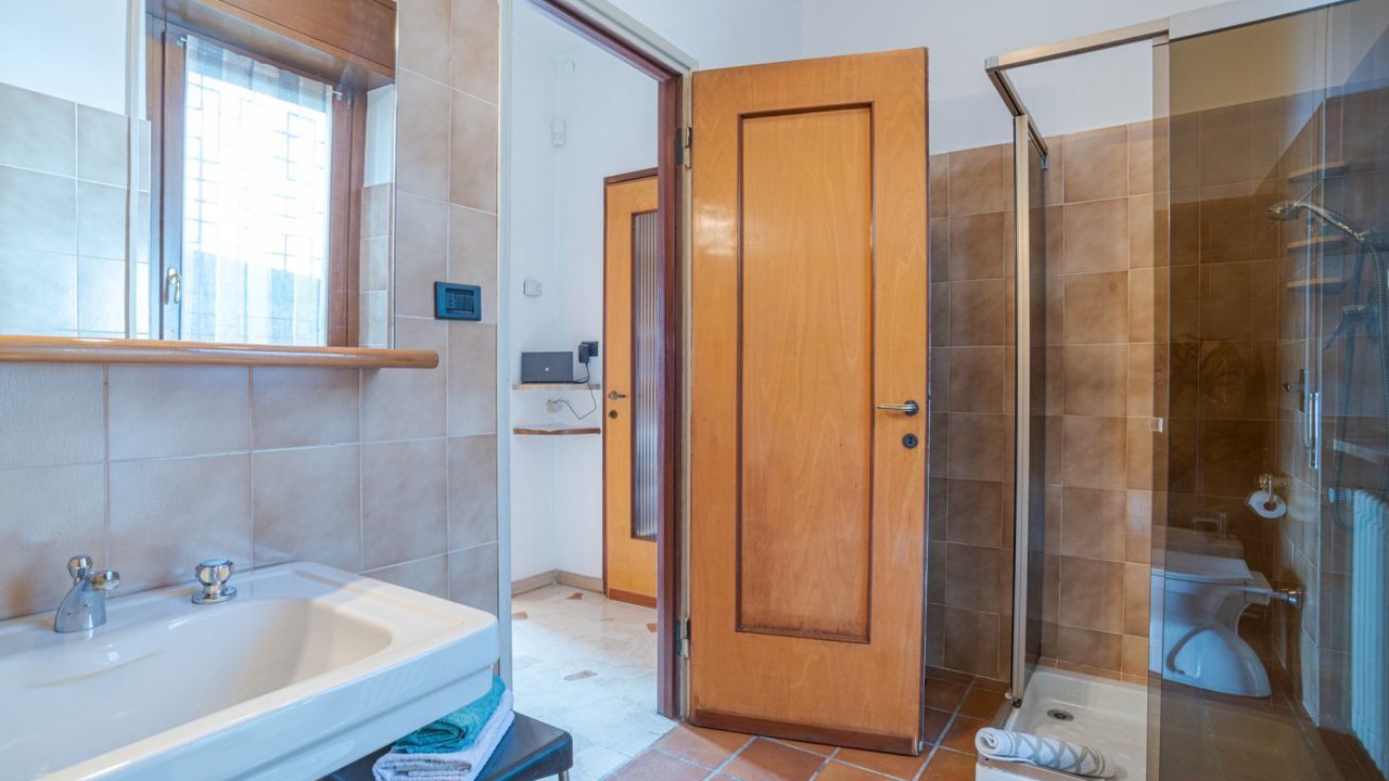 Photo of Bathroom in Mandello del Lario