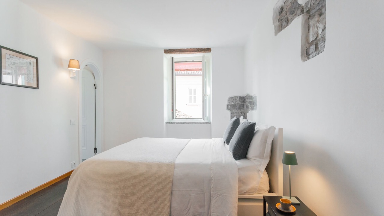 Photo of Bedroom in Torno