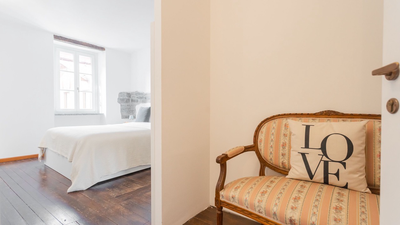 Photo of Bedroom in Torno