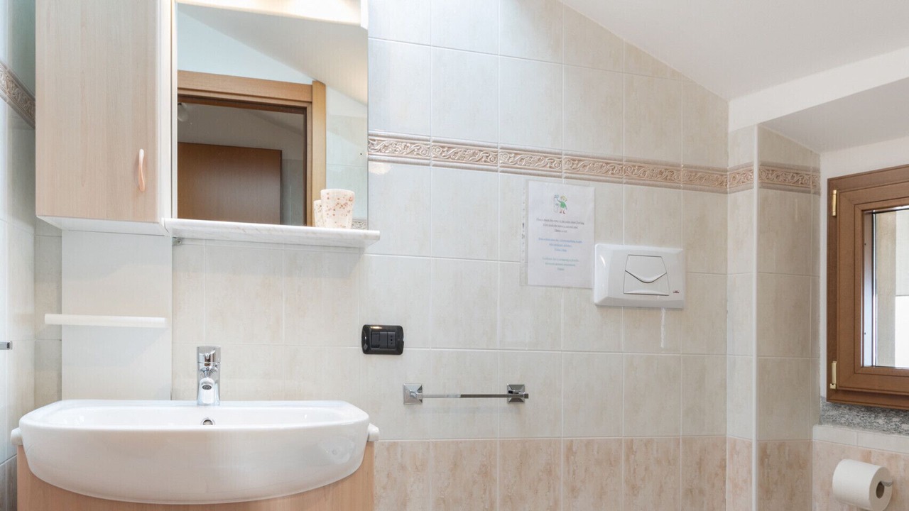 Photo of Bathroom in Civenna